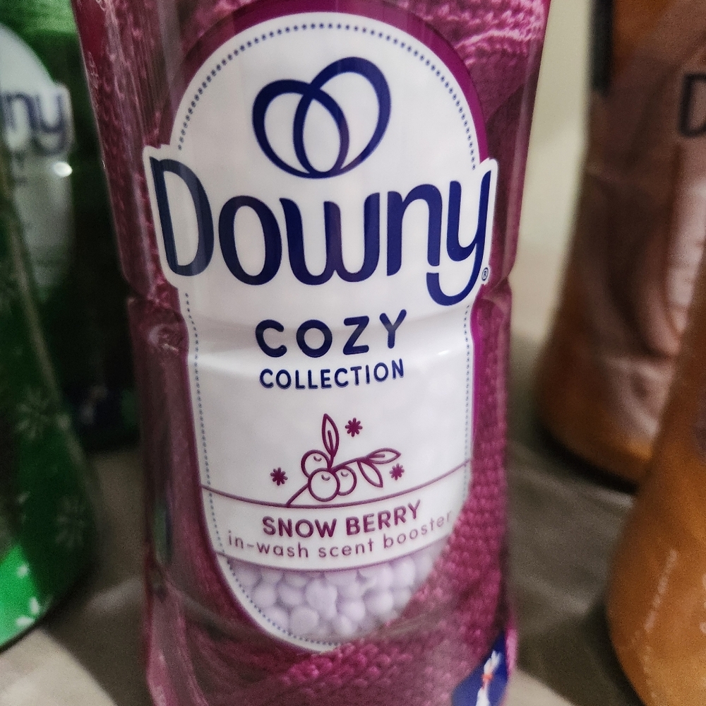6 New Downy‎ Limited Edition Cozy Holiday In Wash Scent Booster Beads - Picture 4 of 6